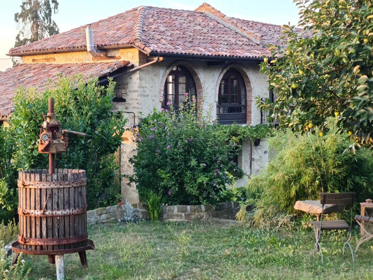 Cascina Il Sogno Bed & Breakfast Cossano Belbo Exterior photo